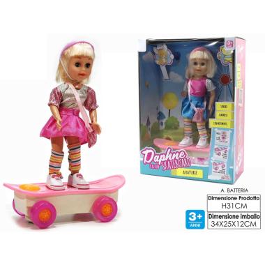 Bambola daphne e il suo skateboa 101091