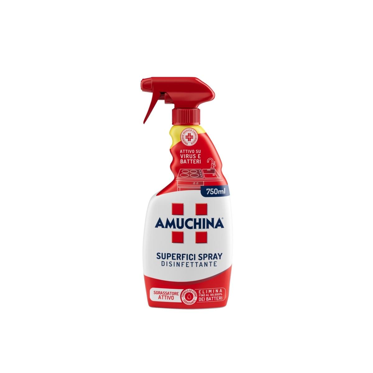 Spray disinfettante superfici Amuchina 750 ml per pulizia domestica